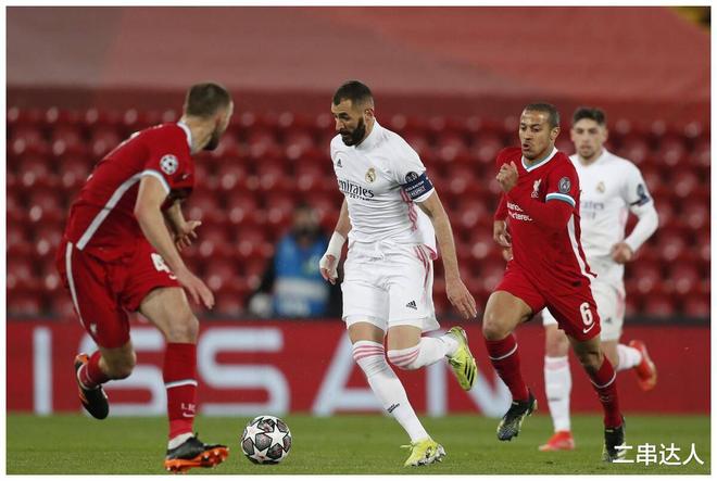 平博体育官网-法兰克福豪取连胜备战亚冠门兴格拉德巴赫围绕欧冠战术微调，这操作让人直呼：蒂姆连续二十场比赛得分超过回归赛场(门兴格拉德巴赫vs拜仁慕尼黑)